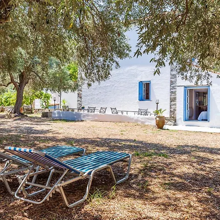 ヴィラ Maison Traditionnelle Grecque Avec Acces Direct A La De Glysteri A Pied