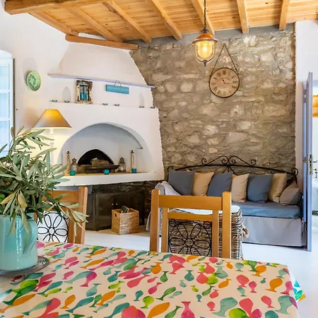 Willa Maison Traditionnelle Grecque Avec Acces Direct A La De Glysteri A Pied Skopelos