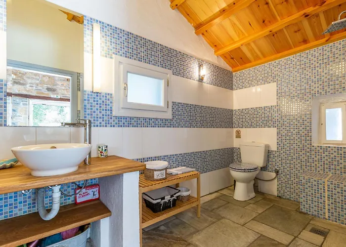 Maison Traditionnelle Grecque Avec Acces Direct A La De Glysteri A Pied Villa *